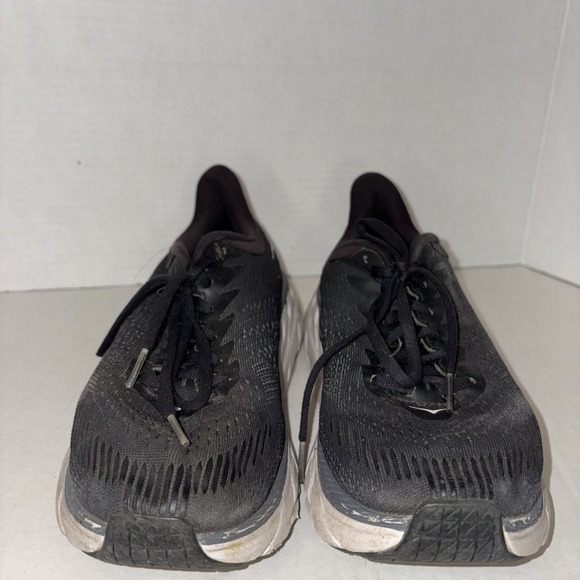 Size 8.5 B - Hoka One One Clifton 8 Black White Women's - Picture 2 of 9